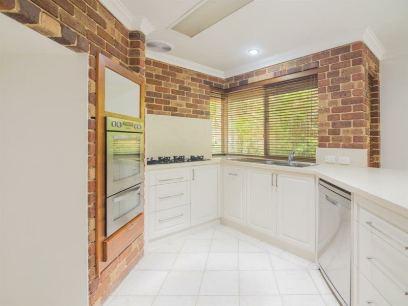 25 Duchart Way, Coogee WA 6166