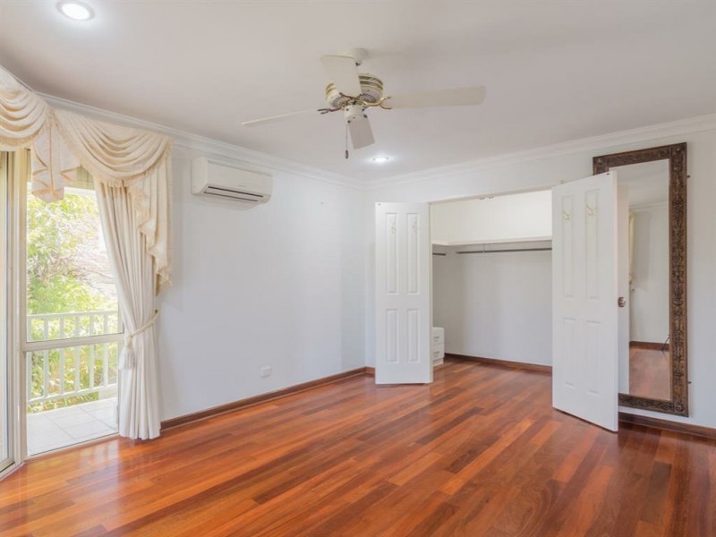 25 Duchart Way, Coogee WA 6166