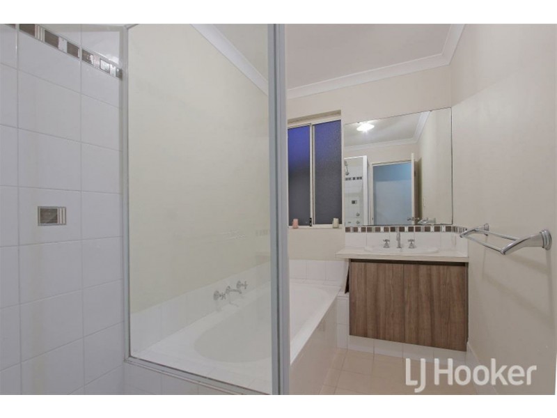 Unit 1/36 Fifth Road, Armadale WA 6112