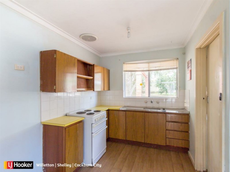 38 Sussex Street, Spearwood WA 6163