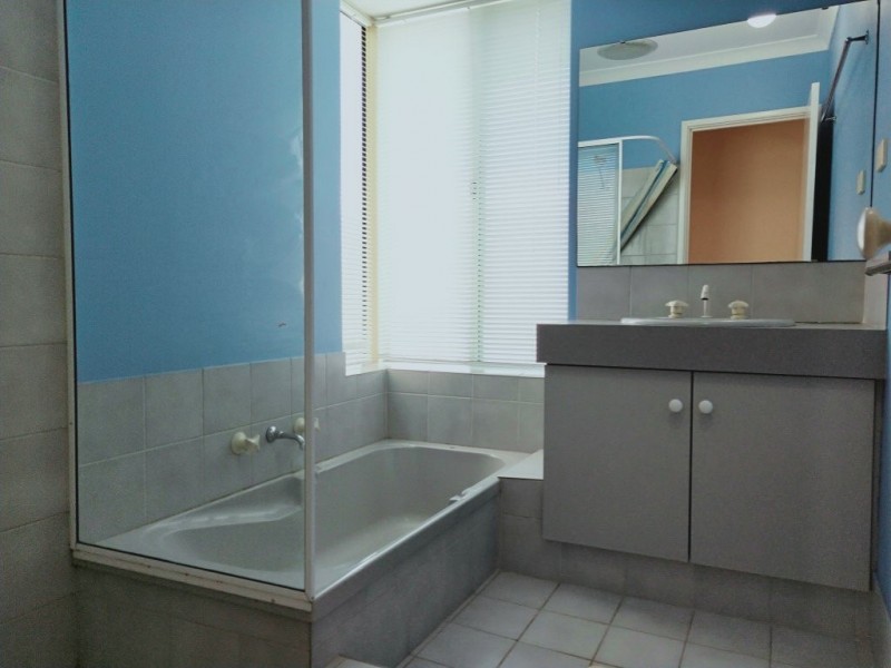 76 Molloy Circuit, Atwell WA 6164