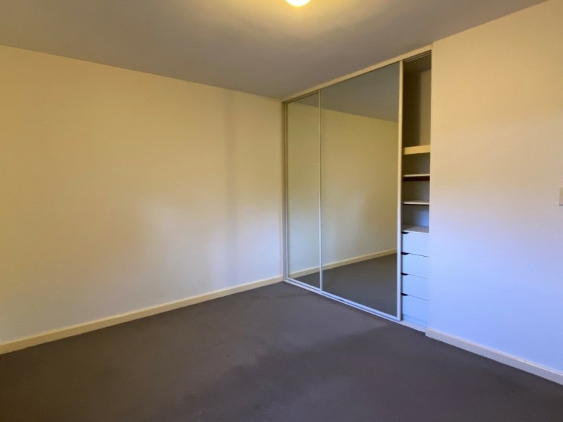 2/5 Doherty Road, Coolbellup WA 6163