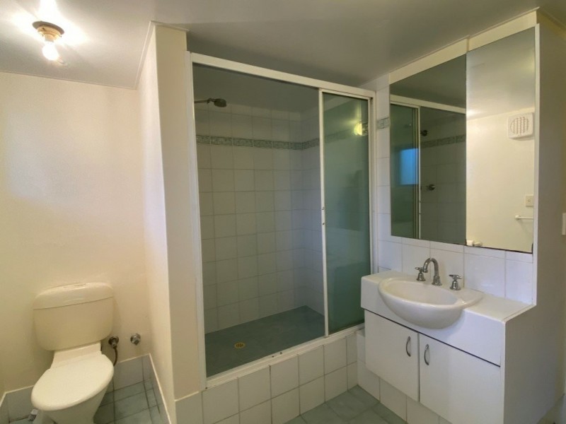 2/5 Doherty Road, Coolbellup WA 6163