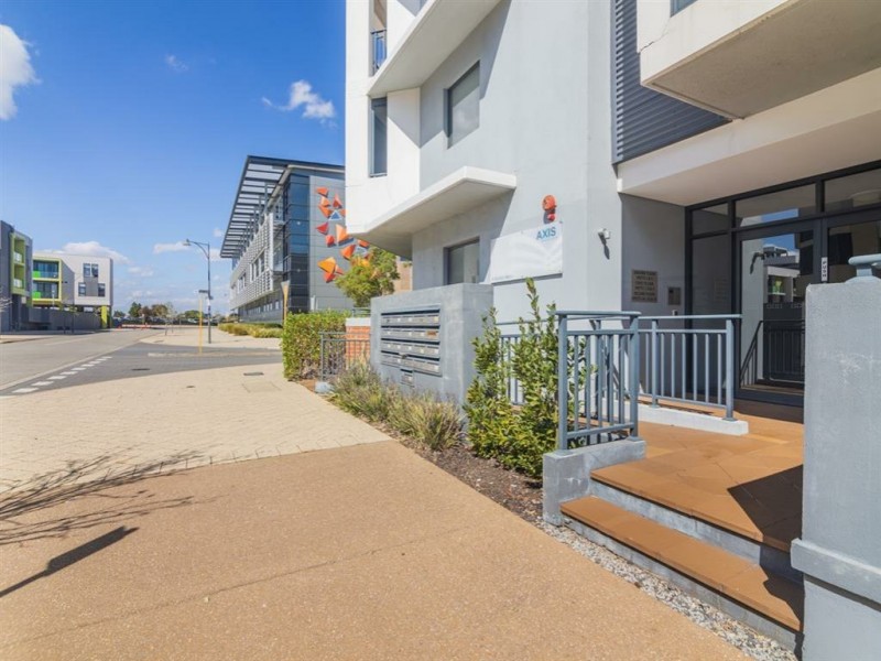 16/2 Stockton Bend, Cockburn Central WA 6164