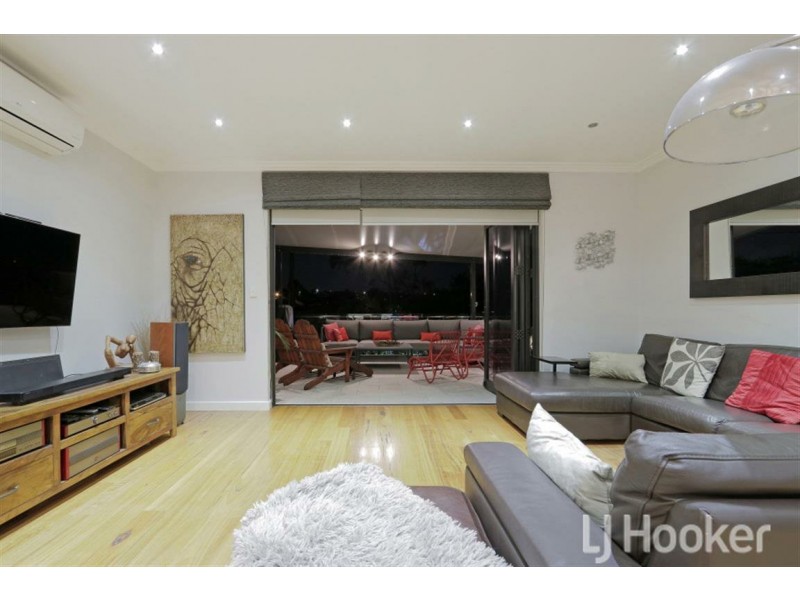 5 Darroch Street, Beaconsfield WA 6162