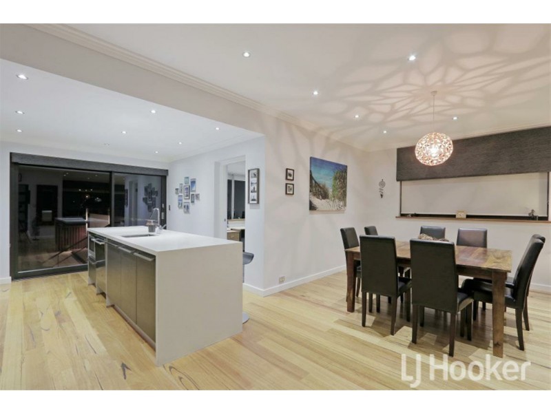 5 Darroch Street, Beaconsfield WA 6162