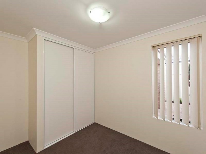 19/17-21 Third Avenue, Kelmscott WA 6111
