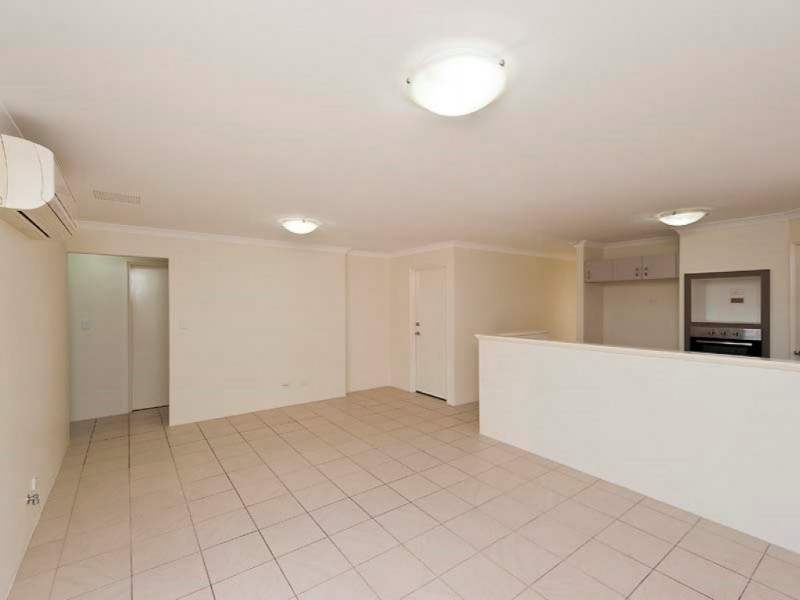 19/17-21 Third Avenue, Kelmscott WA 6111