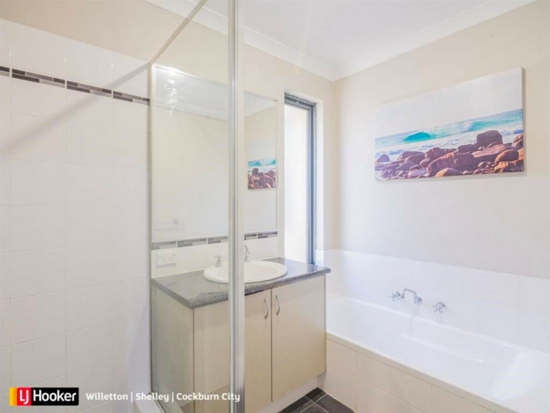 20 Wooleen Parkway, Beeliar WA 6164