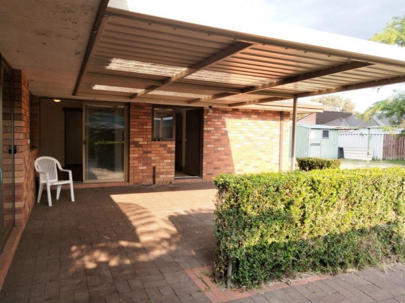 160 Parry Avenue, Bull Creek WA 6149