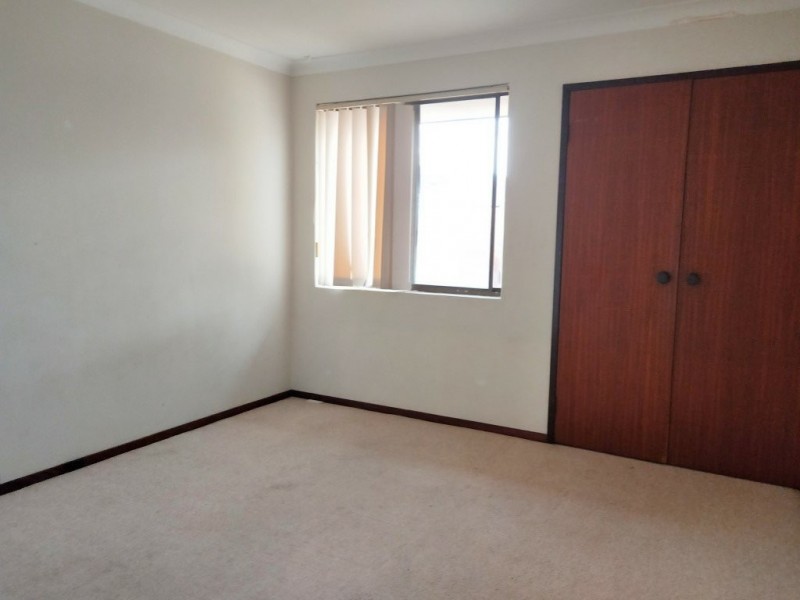 160 Parry Avenue, Bull Creek WA 6149