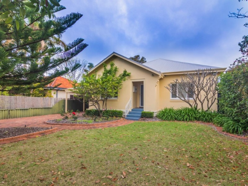 32 Samson Street, Mosman Park WA 6012
