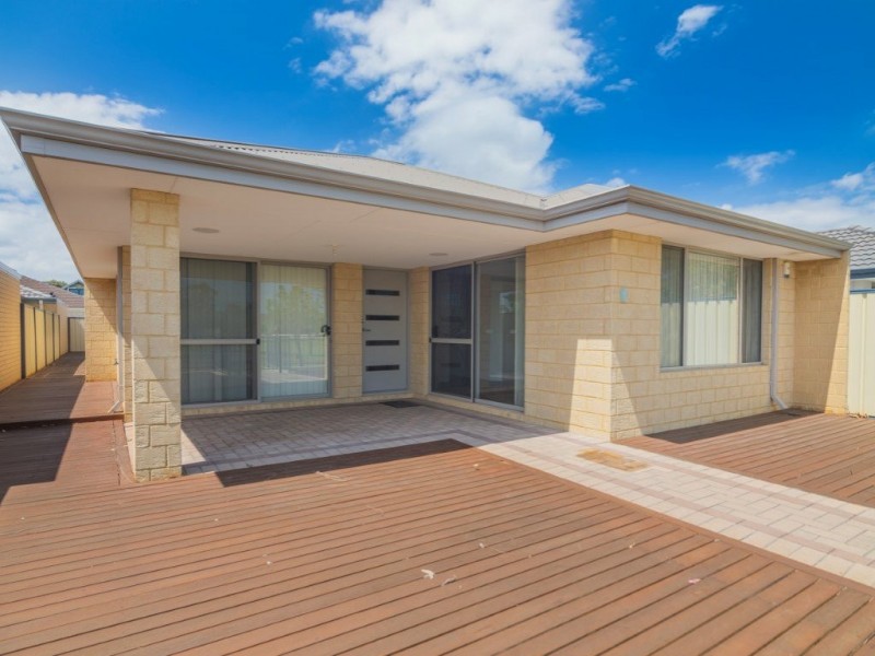 9 Posey Lane, Success WA 6164