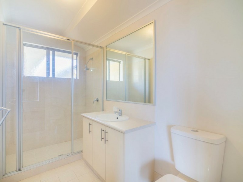 9 Posey Lane, Success WA 6164