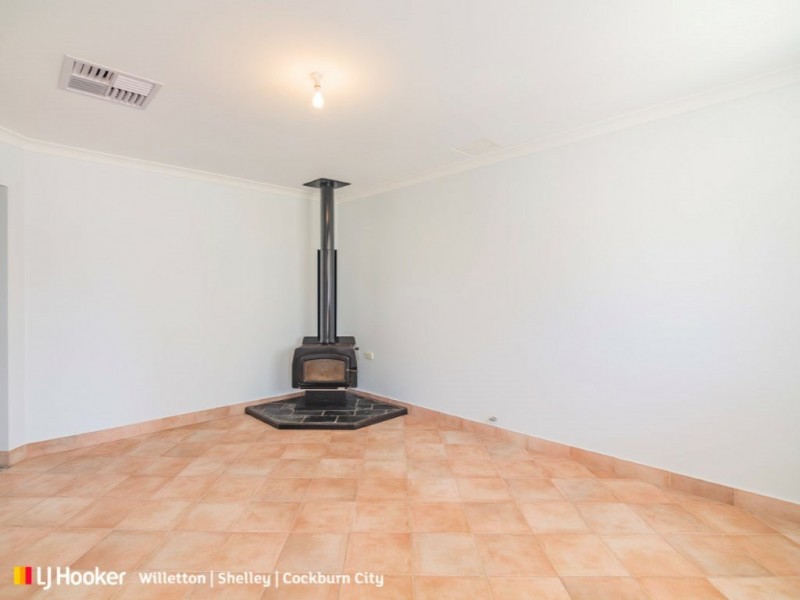 3 Bligh Place, Thornlie WA 6108