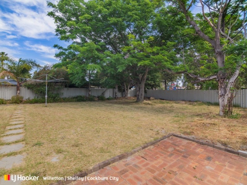 3 Bligh Place, Thornlie WA 6108
