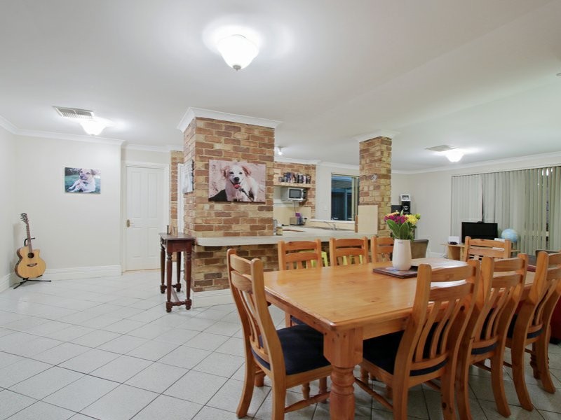 44 Hillock Circle, Leeming WA 6149