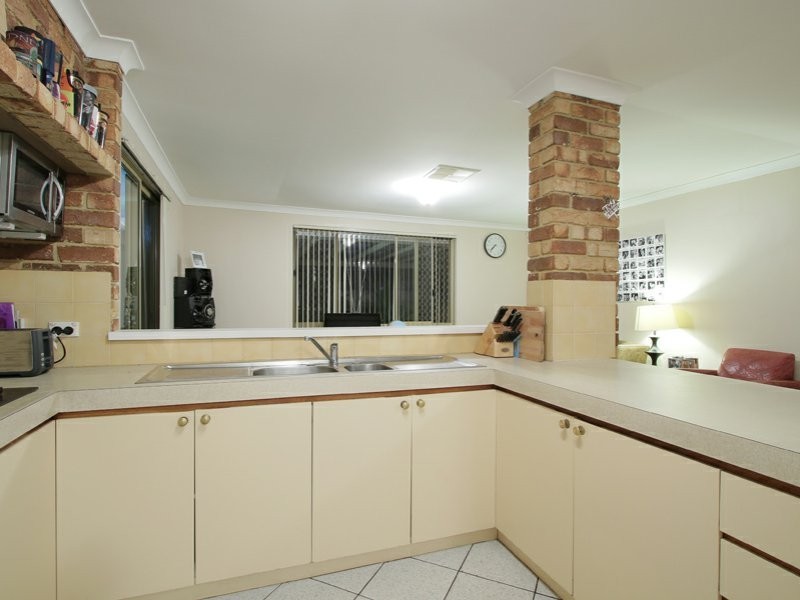 44 Hillock Circle, Leeming WA 6149