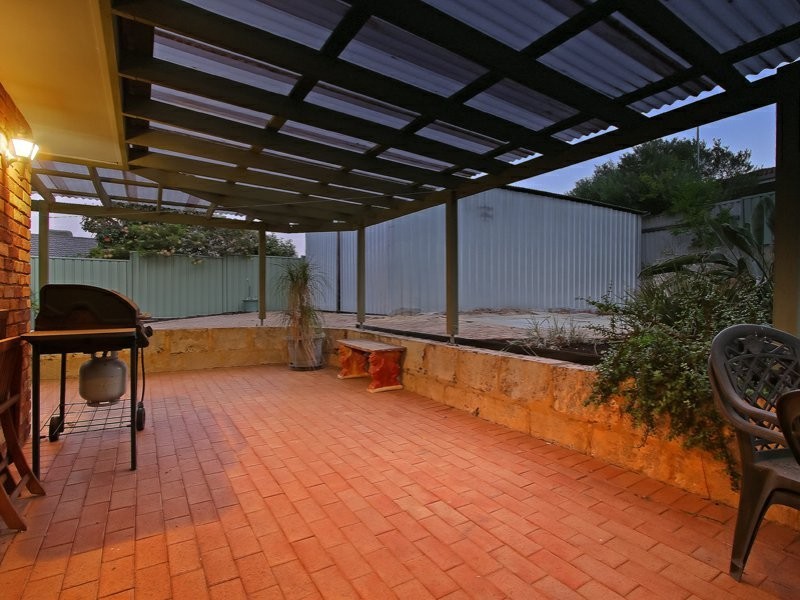 44 Hillock Circle, Leeming WA 6149