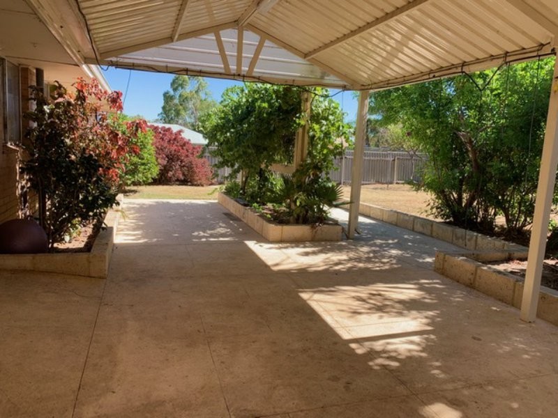 67 Calista Avenue, Calista WA 6167