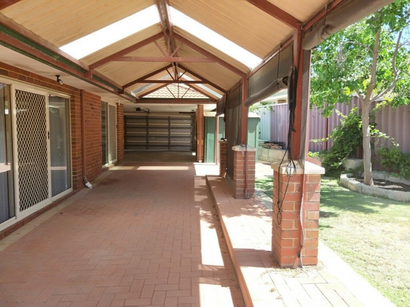 20 Gumina Place, Munster WA 6166