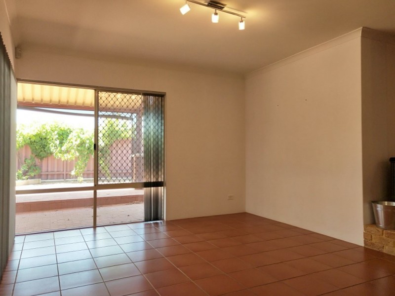 20 Gumina Place, Munster WA 6166