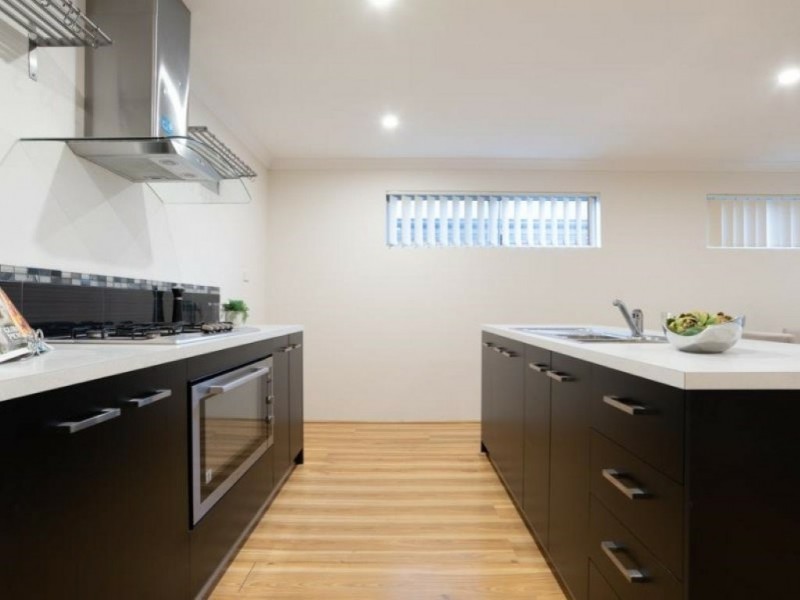 6 Houdan Street, Southern River WA 6110