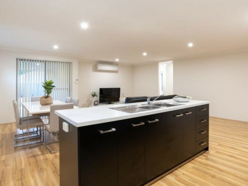 6 Houdan Street, Southern River WA 6110