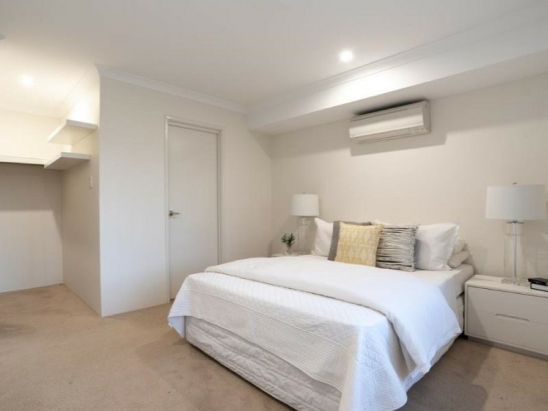 6 Houdan Street, Southern River WA 6110