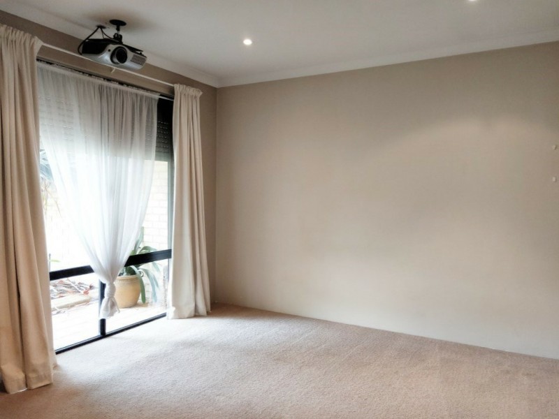 43 Semple Court, South Lake WA 6164