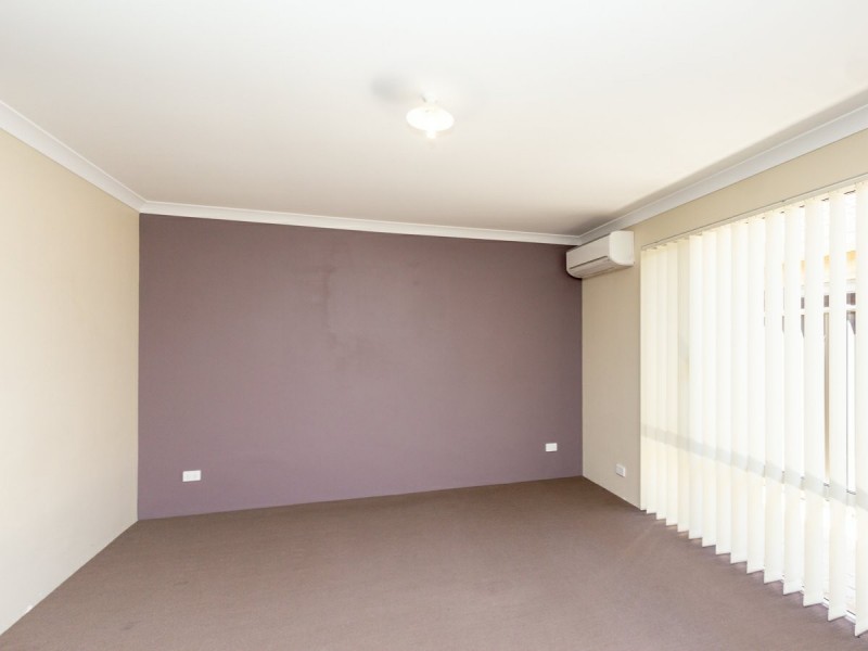 16 Menner Way, Piara Waters WA 6112