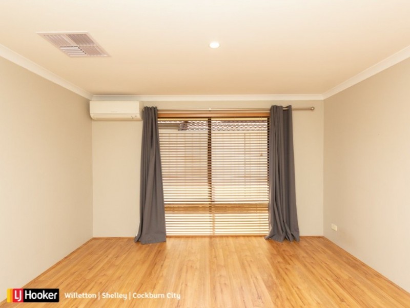 8 Beroona Way, South Lake WA 6164