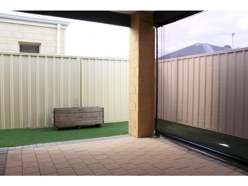 3/25 Peppermint Gardens, Aubin Grove WA 6164