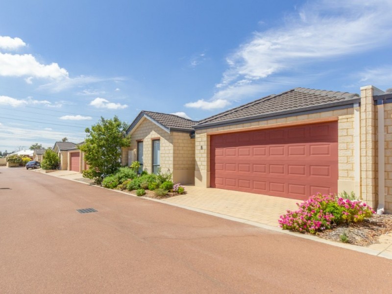 8/31 Barfield Road, Hammond Park WA 6164