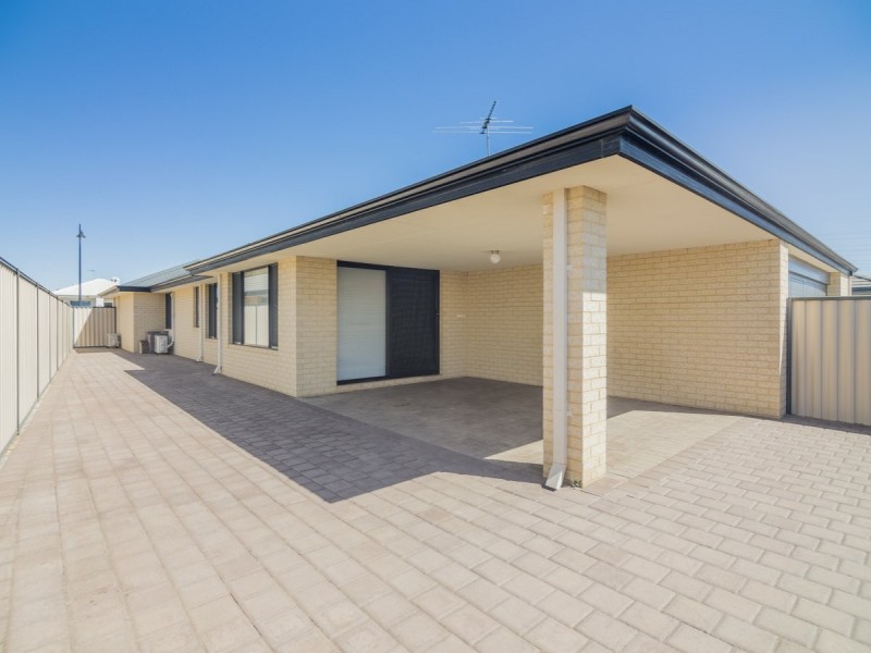 14 Teocote Crescent, Aubin Grove WA 6164