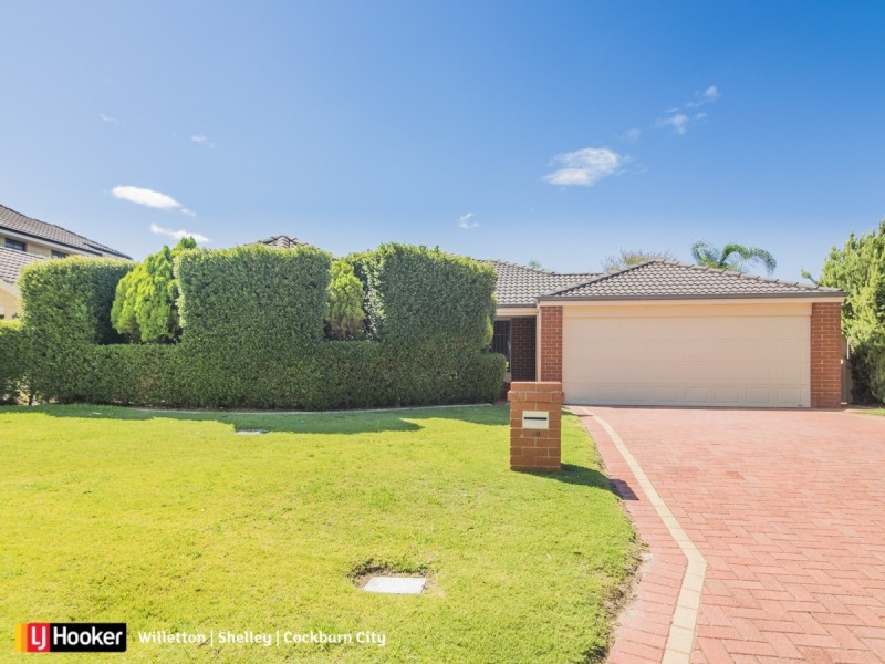 30 Excelsior Drive, Canning Vale WA 6155