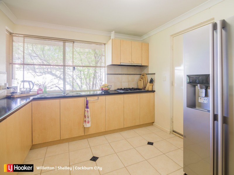 30 Excelsior Drive, Canning Vale WA 6155