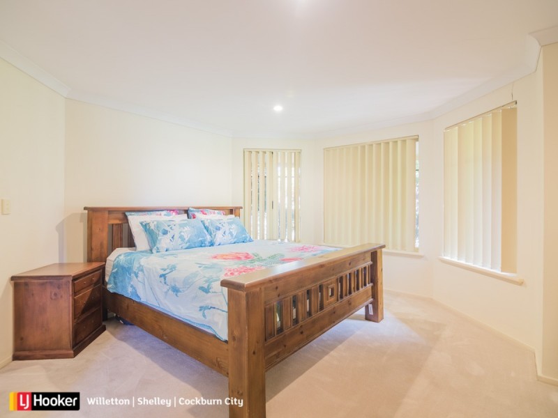 30 Excelsior Drive, Canning Vale WA 6155