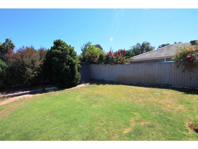 14 Helsall Court, Willetton WA 6155