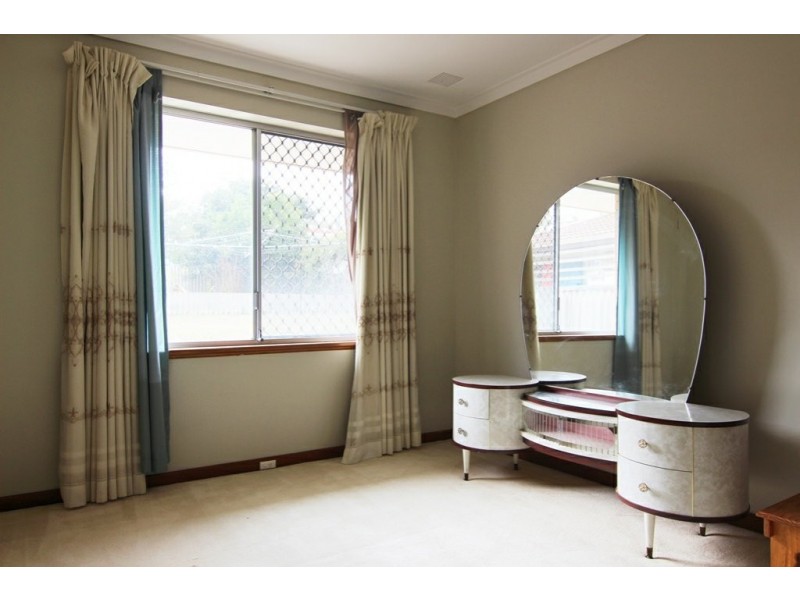 14 Graham Street, Spearwood WA 6163