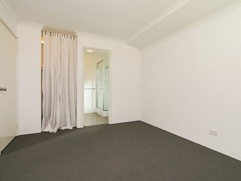 7 Gowrie Approach, Canning Vale WA 6155