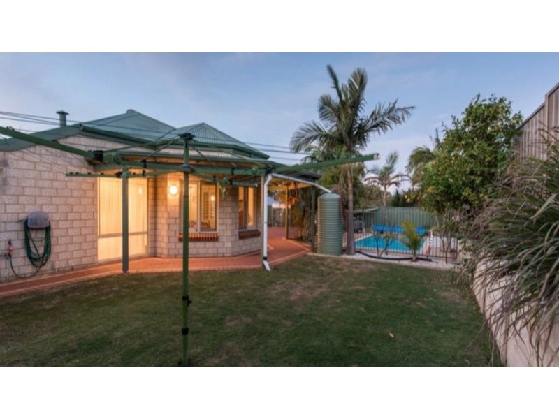 21 McKenzie Road, Samson WA 6163
