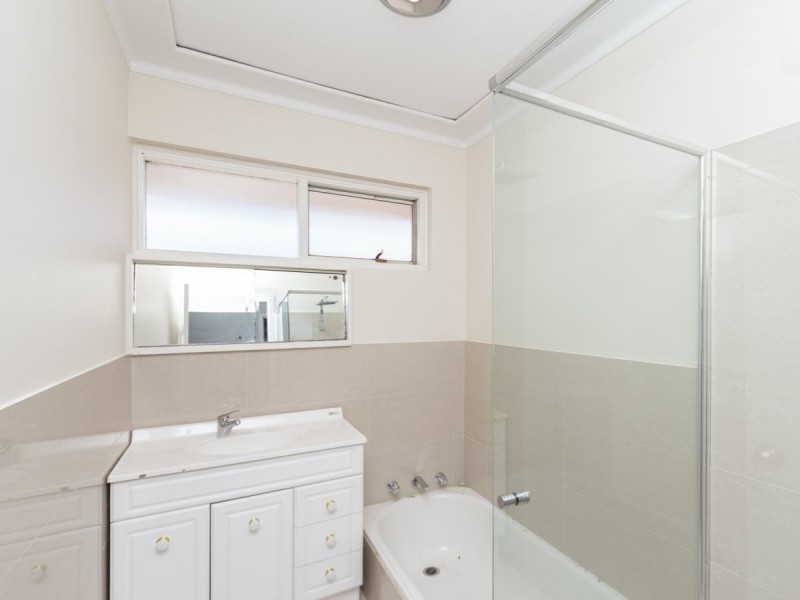26 Yale Road, Thornlie WA 6108