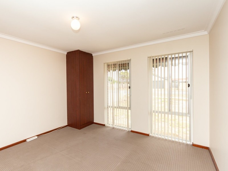 26 Yale Road, Thornlie WA 6108