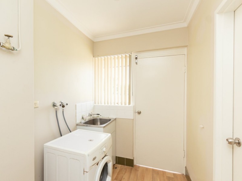 26 Yale Road, Thornlie WA 6108
