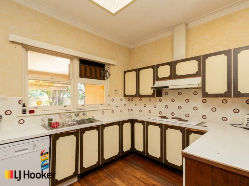 36 Mclean Street, Melville WA 6156