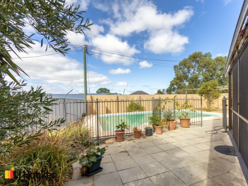 36 Mclean Street, Melville WA 6156
