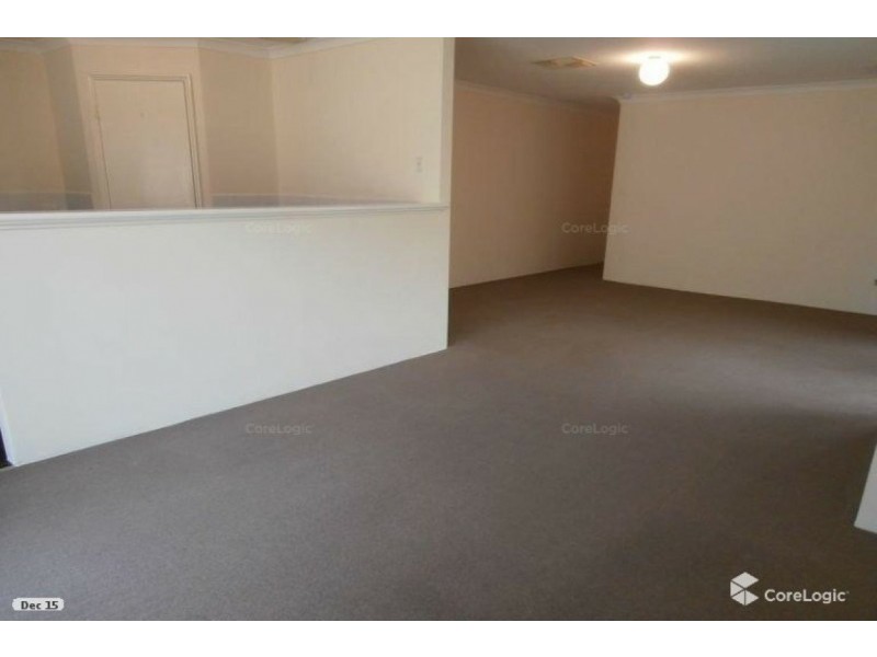 17/7 Barfield Street, Hammond Park WA 6164