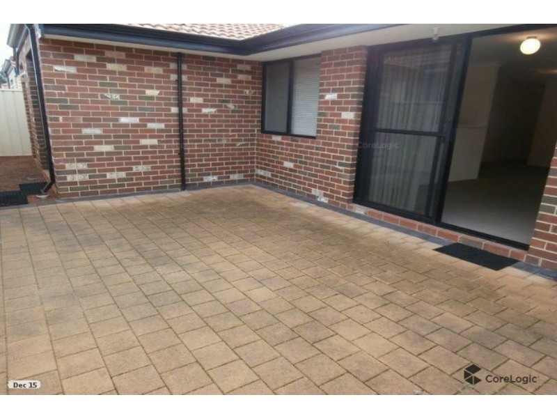 17/7 Barfield Street, Hammond Park WA 6164