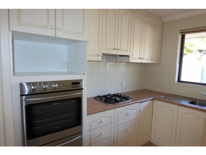 5 Merley Way, Parkwood WA 6147